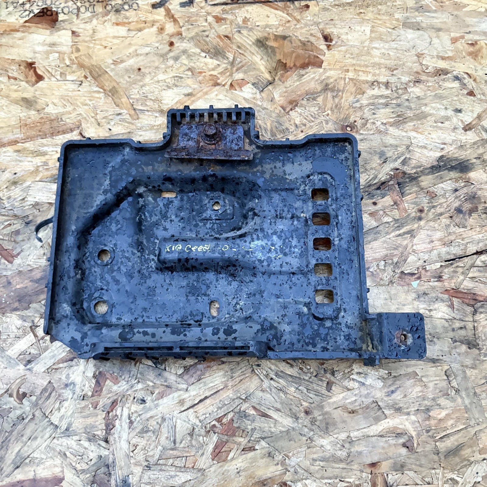Kia Ceed Battery Holder 37150-1H500 Genuine OEM
