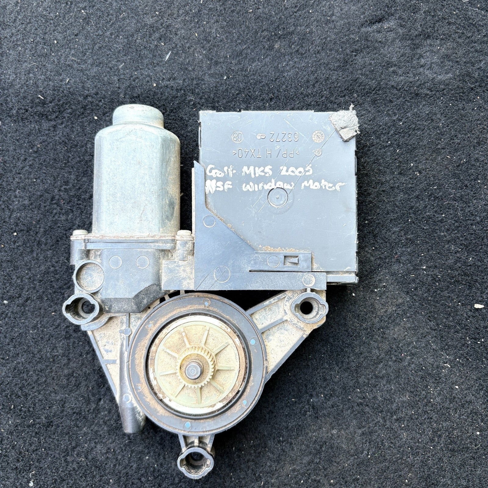 VW GOLF MK5 5DR 03-09 PASSENGER SIDE LEFT FRONT ELECTRIC WINDOW MOTOR 1K0959792G