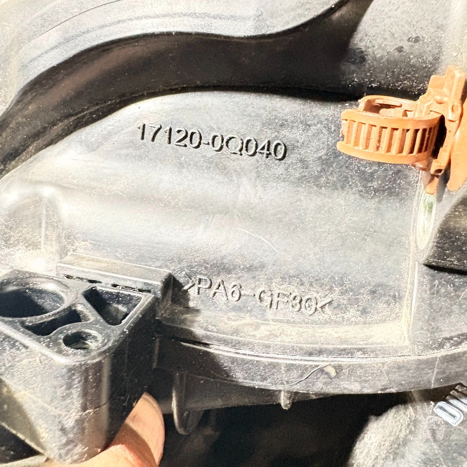 2017 PEUGEOT 108 ACTIVE 1L PET 1KR 5DR INLET MANIFOLD 17120-0Q040