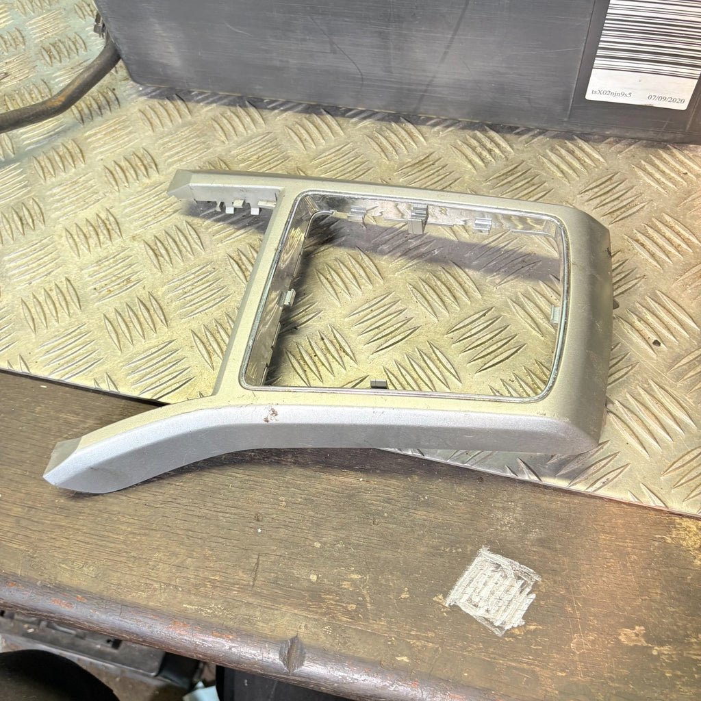 Vauxhall Astra H Mk5 2004-2010 RHD Console Surround Trim Silver 13116935