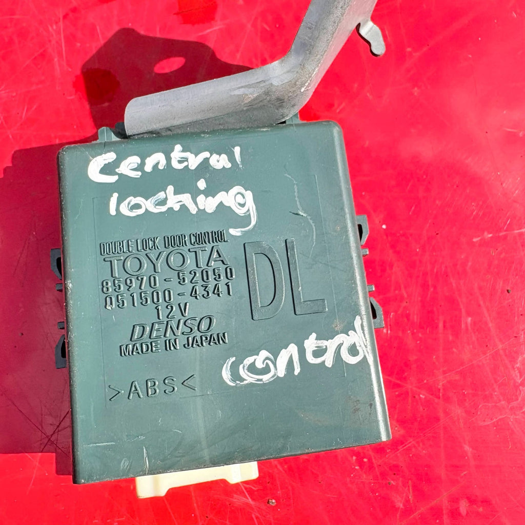 TOYOTA YARIS HYBRID NHP130 2013-2019 CENTRAL LOCKING CONTROL MODULE 85970-52050