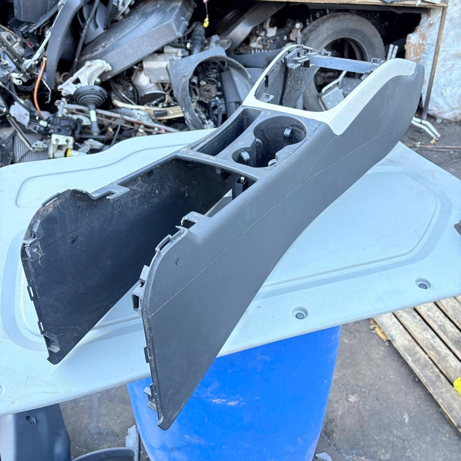 AUDI A5 8T3 2010 Center Console 8K0863244A