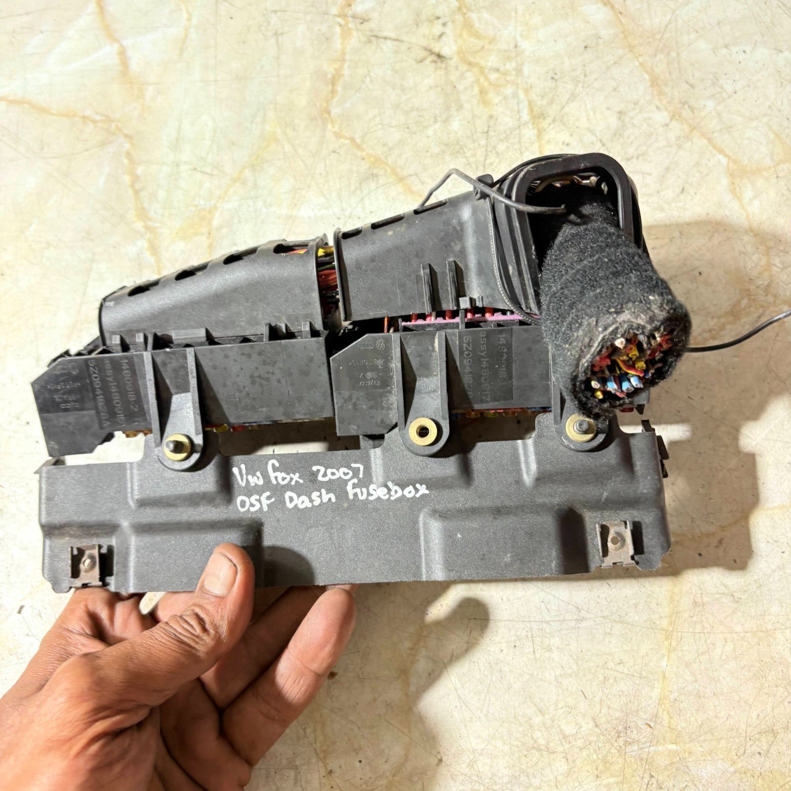 Volkswagen Fox 2005-2011 Offside Right Under Dashboard Fuse Box 5Z0941828A