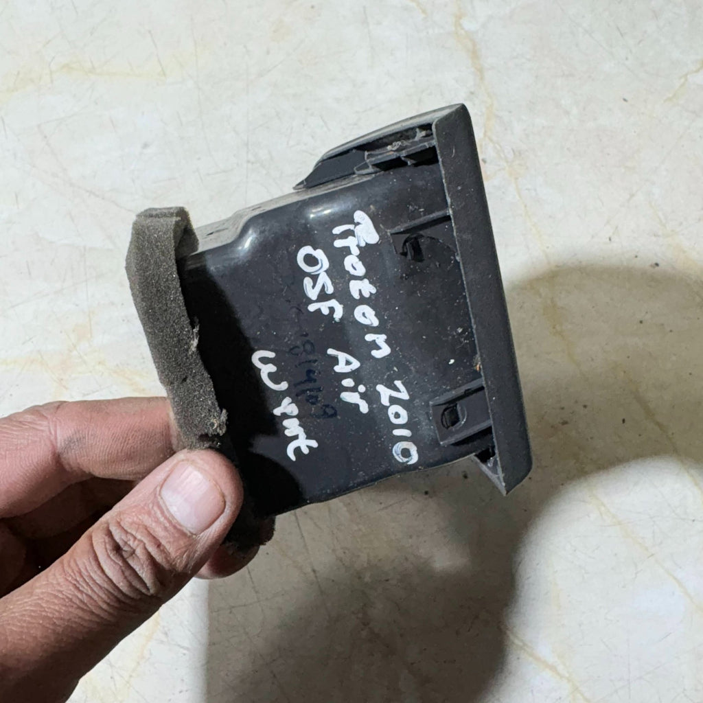 Proton Savvy 2005-2012 Right Dashboard Air Vent Driver Side OSF RHD 5 Door Hatch