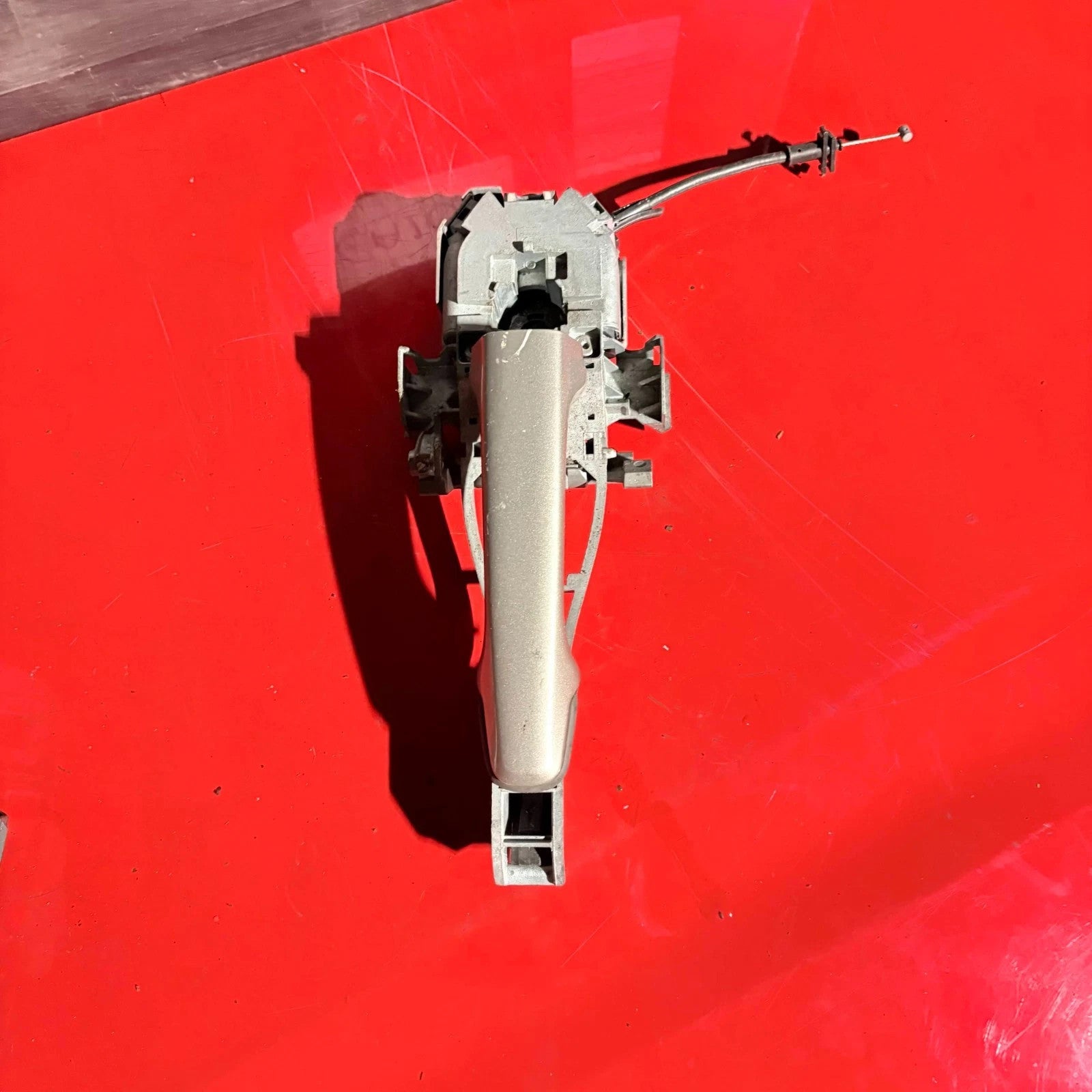 JAGUAR XF X250 EXTERIOR DOOR HANDLE PASSENGER SIDE FRONT 2009