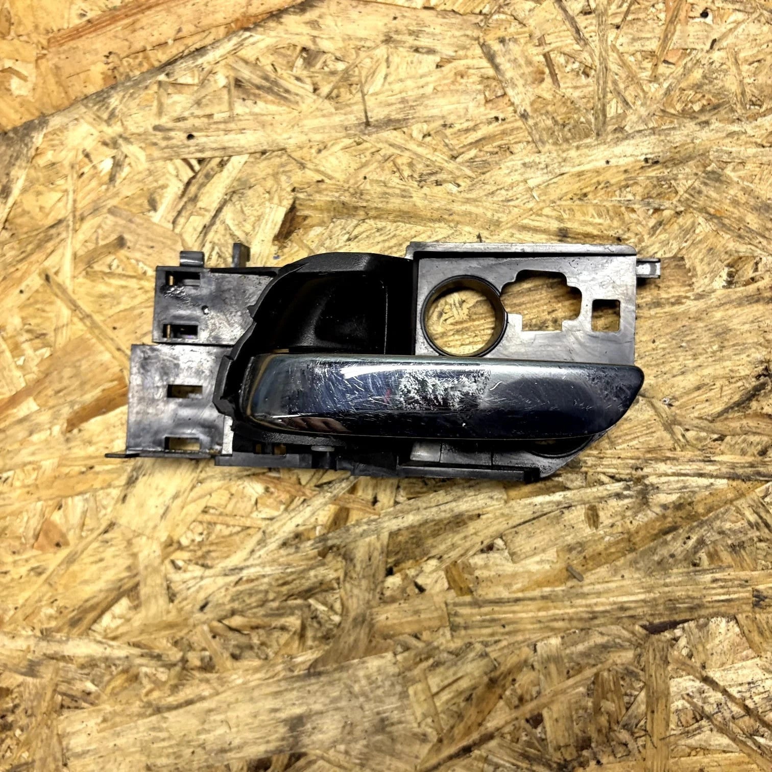 HONDA HR-V II MK2 FL PASSENGER REAR INTERIOR DOOR HANDLE