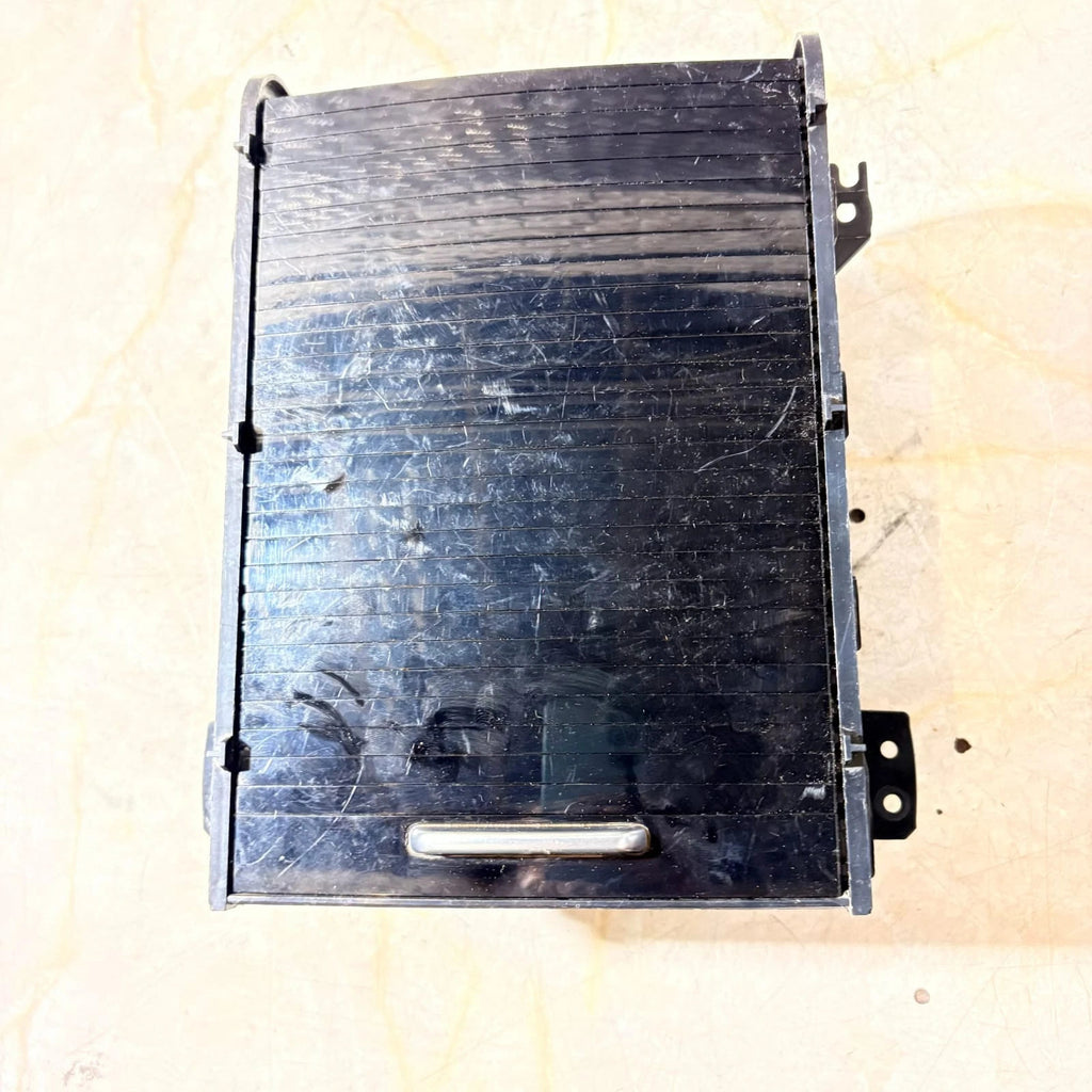 2011-2018 Range Rover Evoque L538 Cup Holder 12V Lighter RHD BJ32-600D00-CB