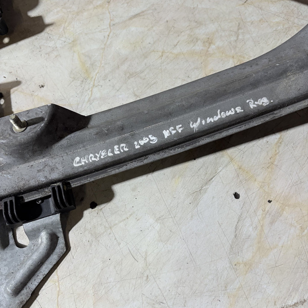 Chrysler 2001-2005 Front Passenger Nearside Door Window Regulator