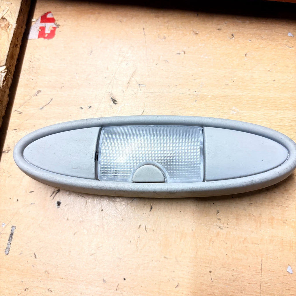 Mini One 2005 Rear Interior Light 8702830002A, 870283-0002A