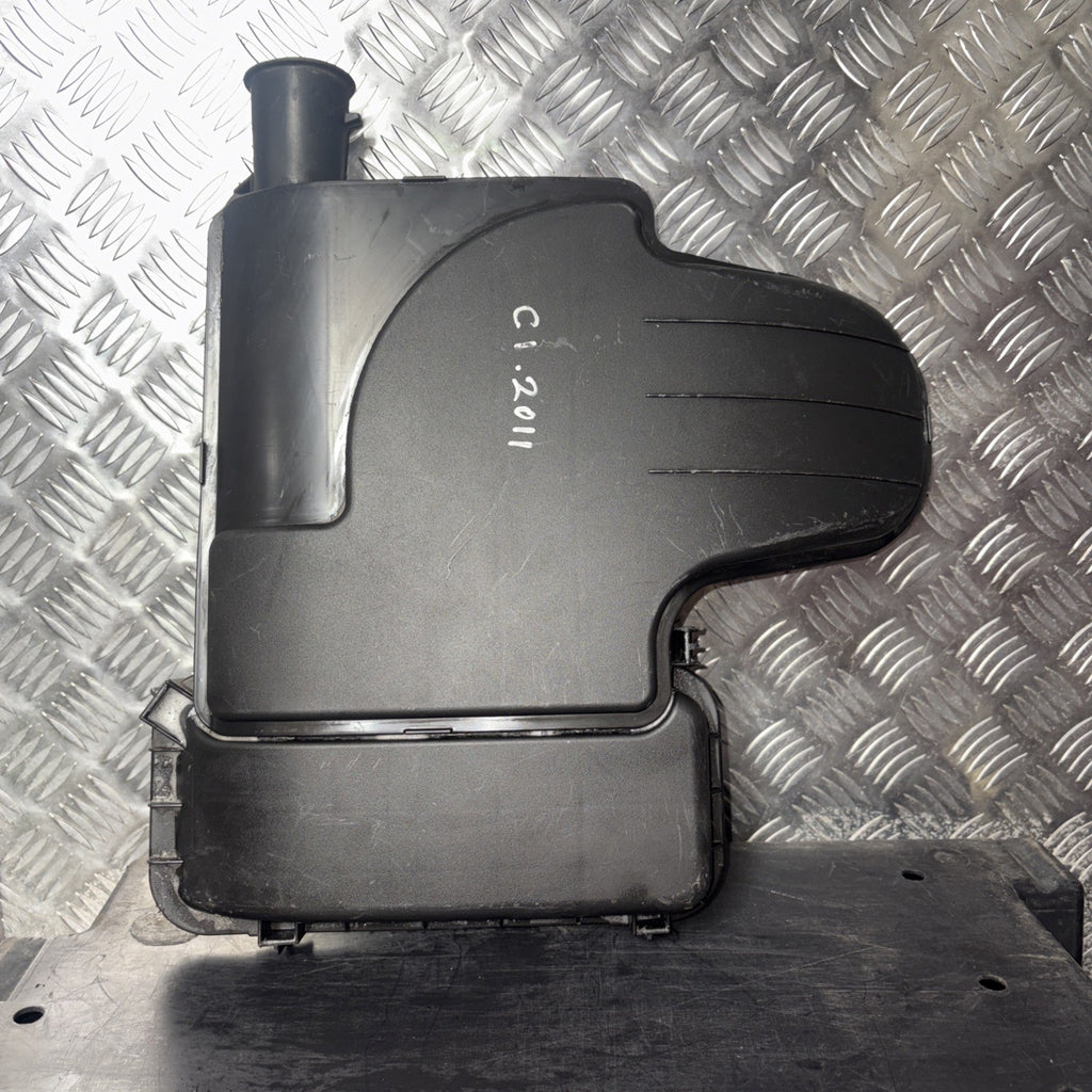 CITROEN CI AIR INTAKE FILTER BOX 17705-00010