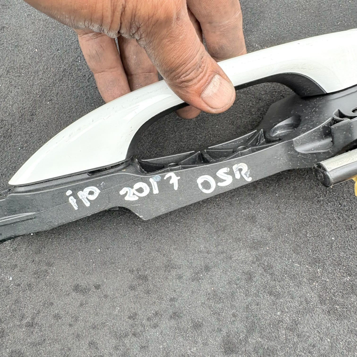 HYUNDAI I10 2013-2019 REAR RIGHT OFFSIDE OUTER DOOR HANDLE 83660