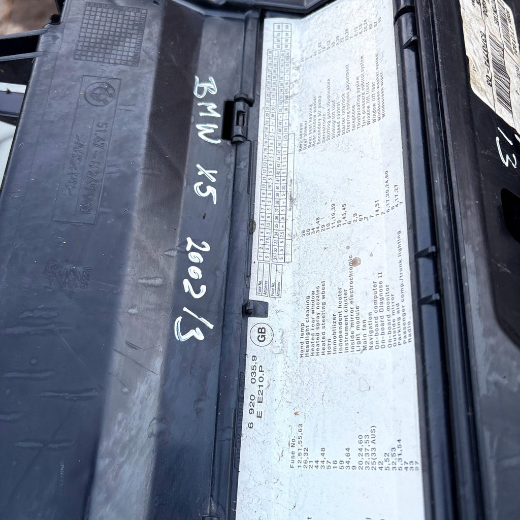 BMW X5 E53 Dashboard Glovebox Assembly Storage Compartment 824596908 00-03