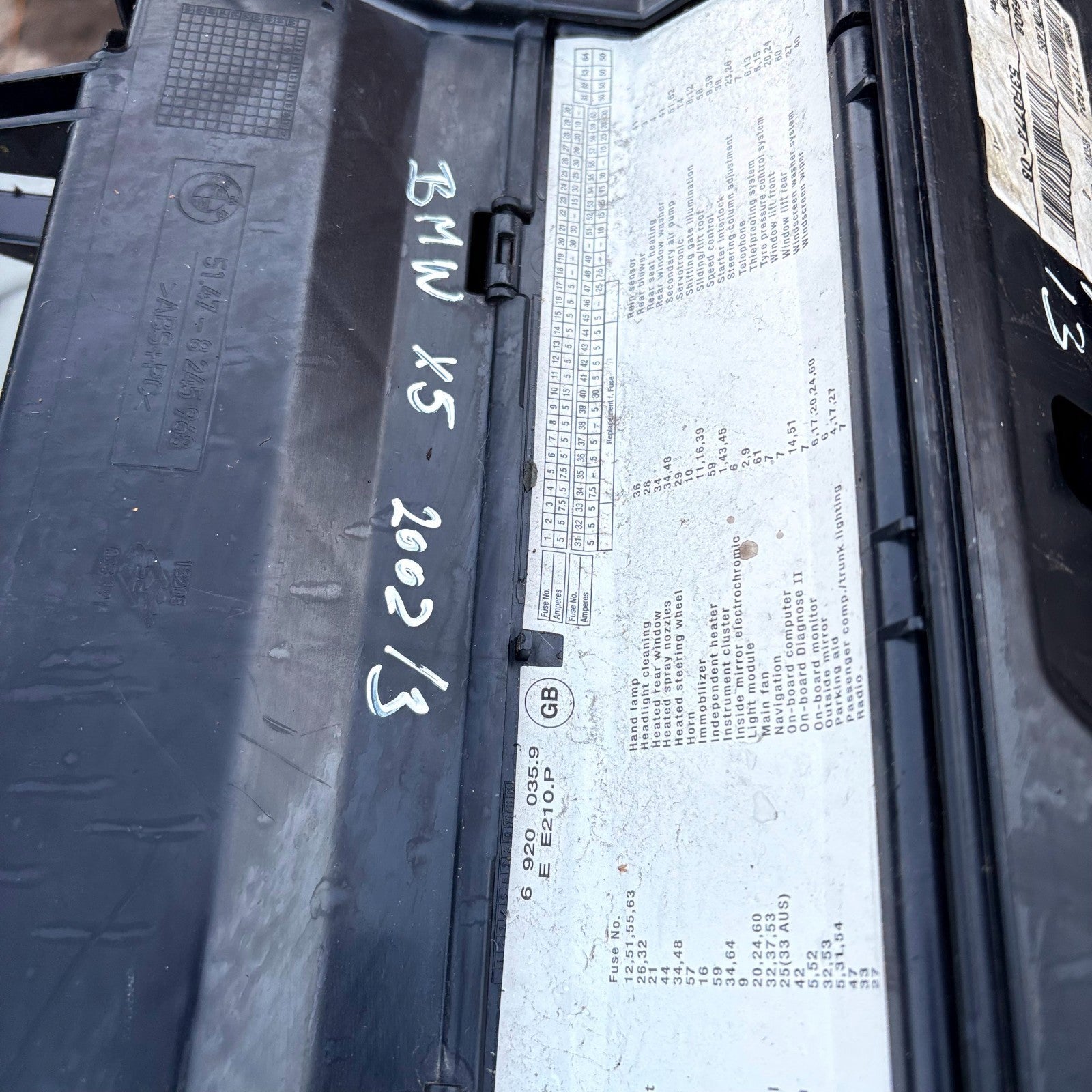 BMW X5 E53 Dashboard Glovebox Assembly Storage Compartment 824596908 00-03