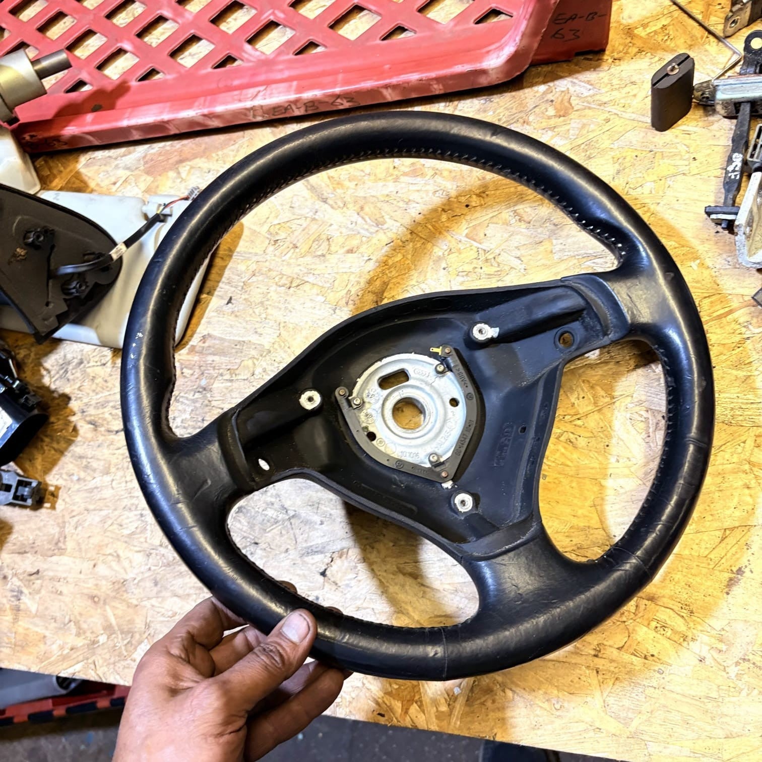 8L0124B steering wheel for AUDI A3 (8L) 242209