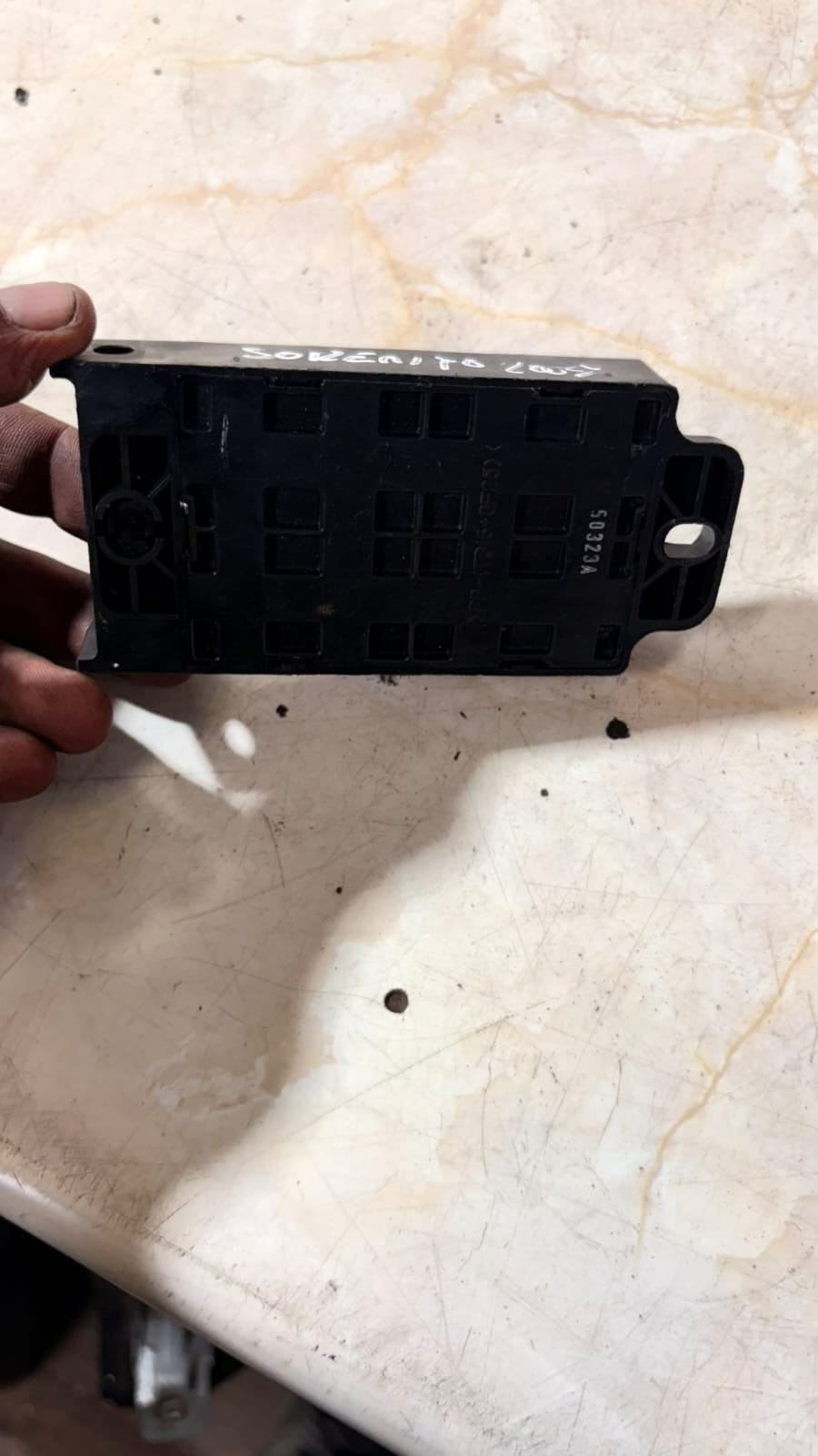 Kia Sorento 2002-2009 Year Relay Fuse Box 91310-3E810