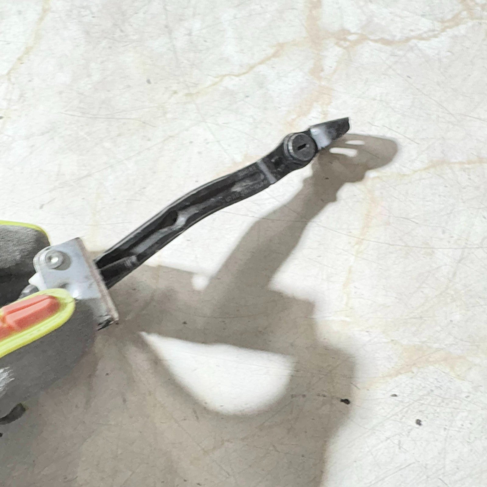 Ford Fiesta 2007 Front Passenger Left Door Stop Check Hinge Strap