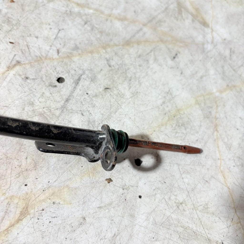 PEUGEOT 308 GT MK2 T9 5DR 2014-2021 2.0 BLUEHDI OIL DIPSTICK GUIDE TUBE