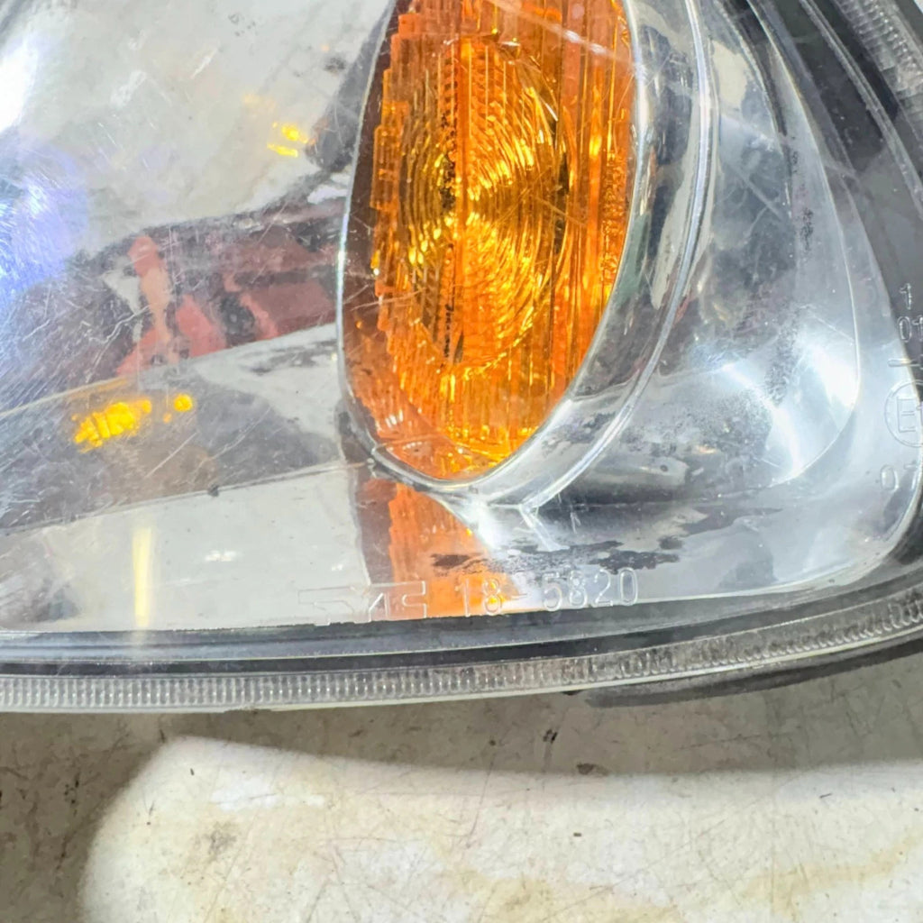 Toyota Avensis Facelift Indicator - 185820