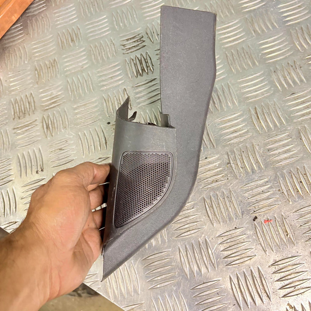FORD FOCUS MK2 2004-2011 FRONT DOOR TWEETER SPEAKER MIRROR TRIM