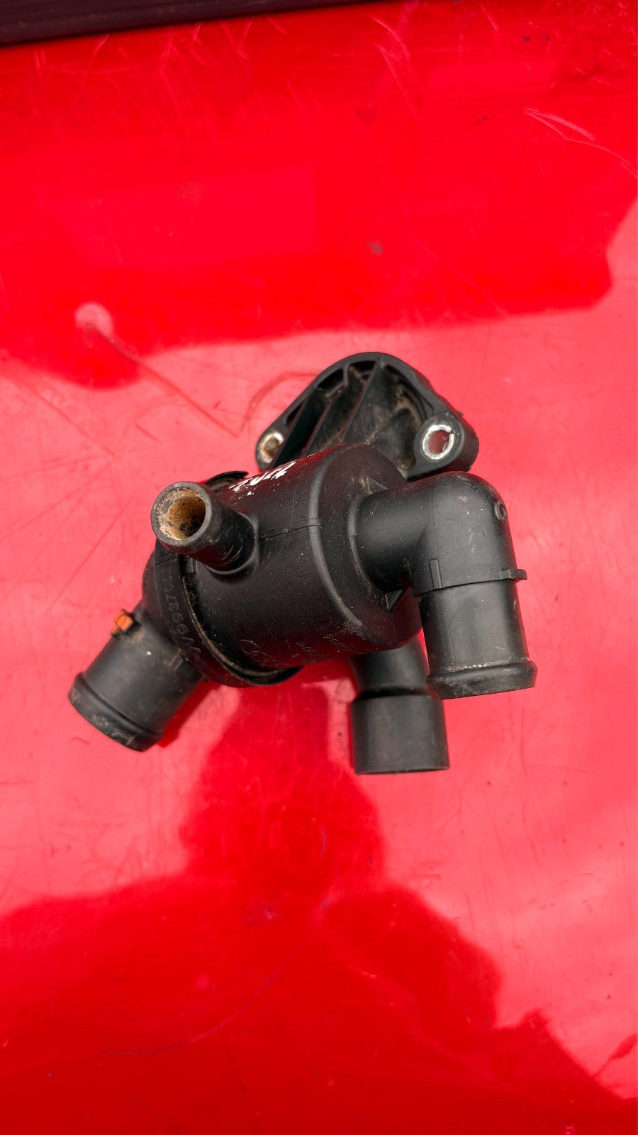 Skoda Octavia 2012 Thermostat Housing W9937002