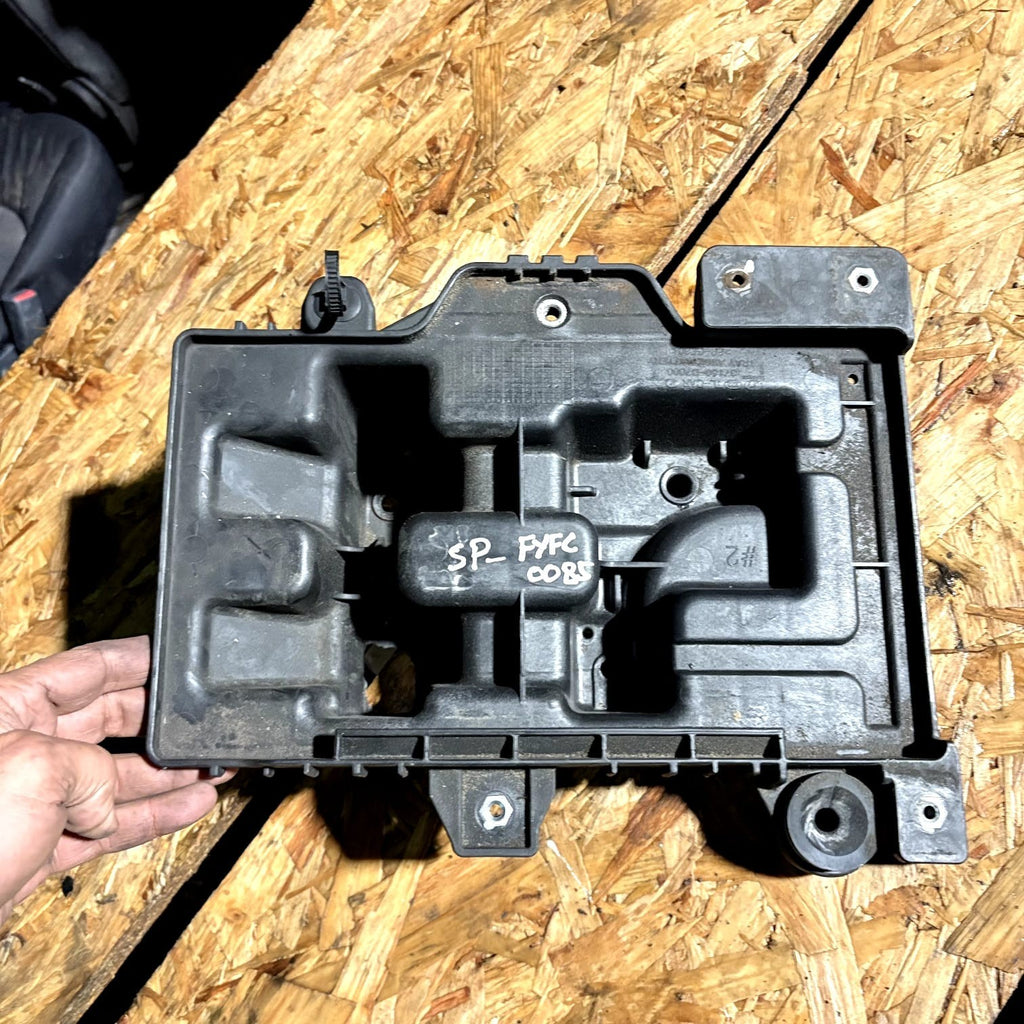 Kia Sportage QL 2015-2018 Battery Box Tray Holder Mount 37150-D7000