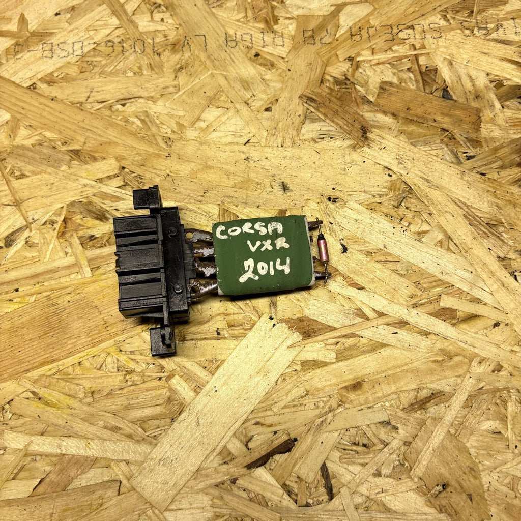 OPEL CORSA VXR 2014 Blower Fan Relay