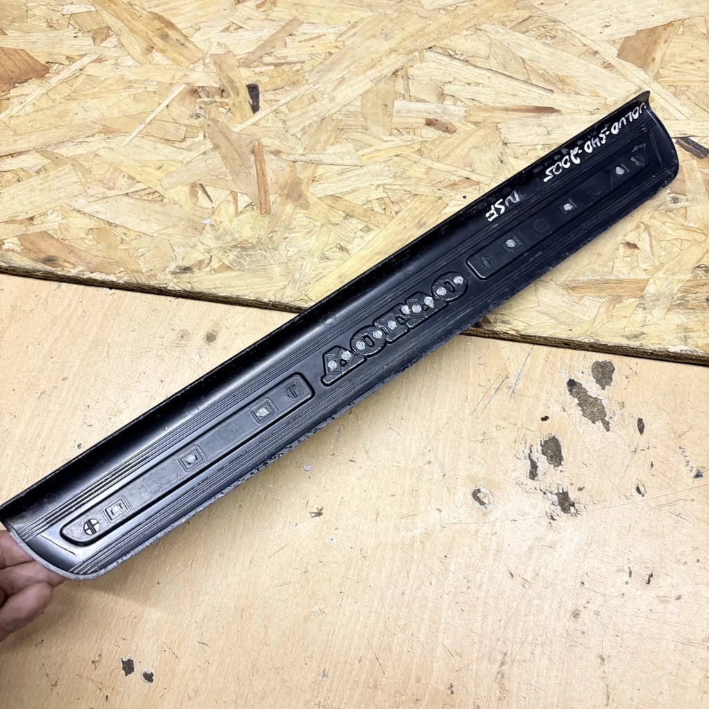 Volvo S40 2004-2012 V50 2004-2012 Front Passenger Sill Scuff Plate 08622671