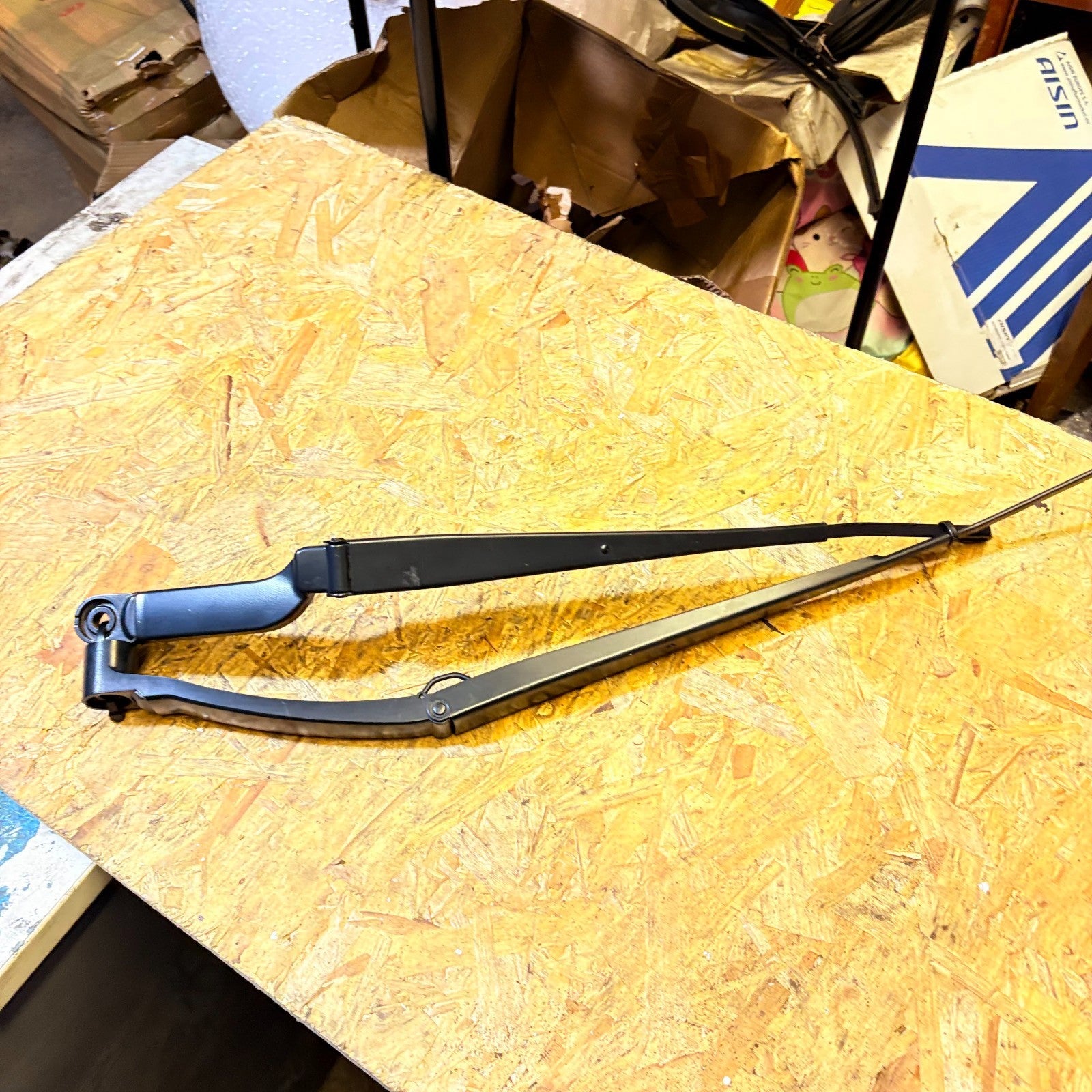NISSAN QASHQAI 2019 RIGHT FRONT WIPER ARM 5 DOOR HATCH