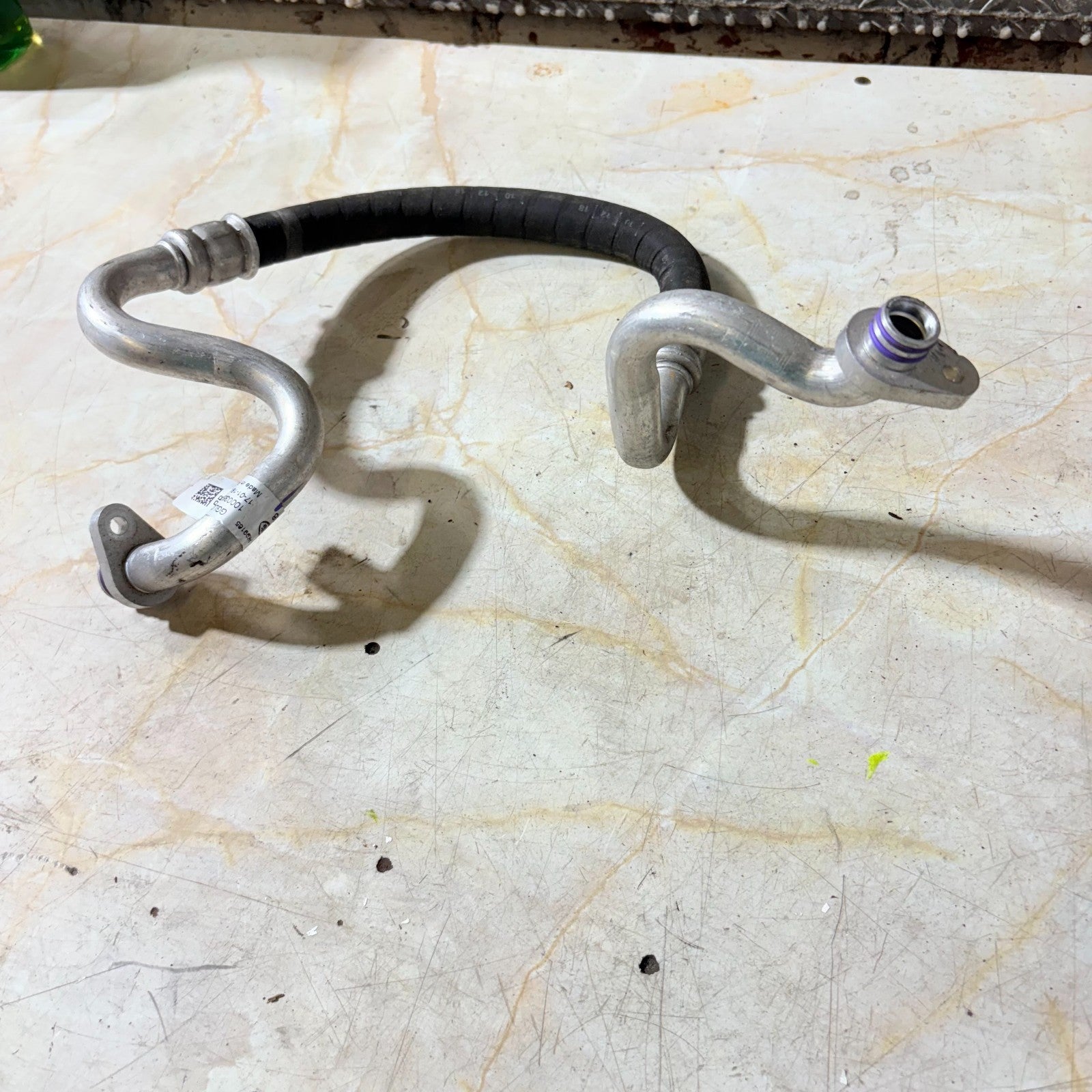 Range Rover Velar 2.0 A/C Suction Hose Pipe HX7319N602BB LR091476 2018-2020