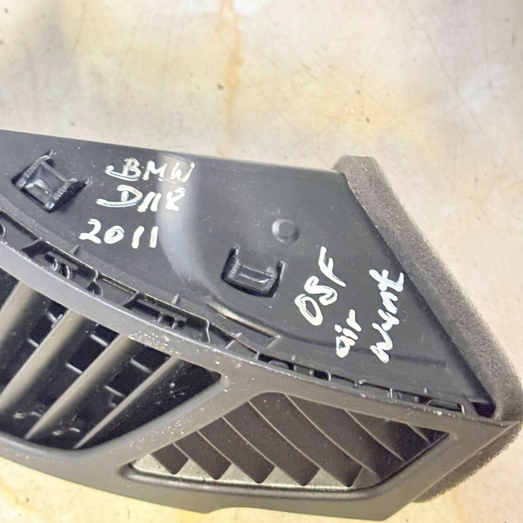 BMW D11 R 2011 Front Dash Air Vent Grille Driver Side 7059188