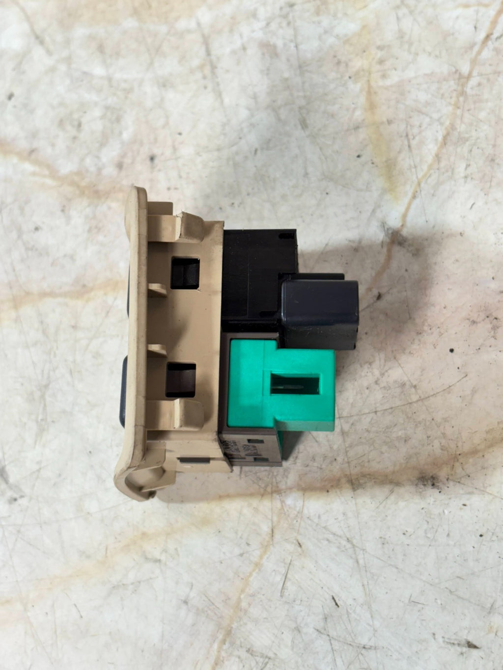 2006-2007 Lexus 15A606 Traction Control Switch