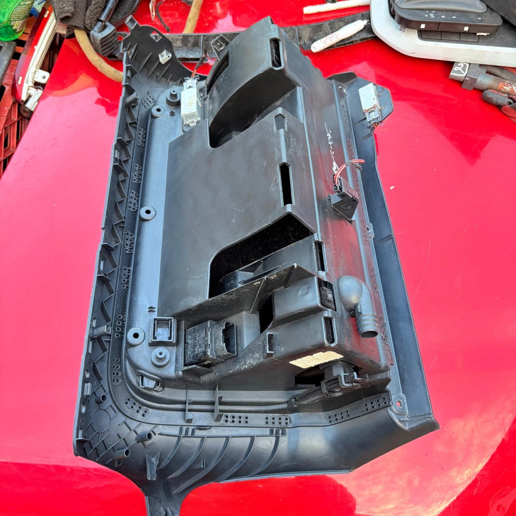 VW GOLF GLOVEBOX COMPLETE 1K2 857 097 AP