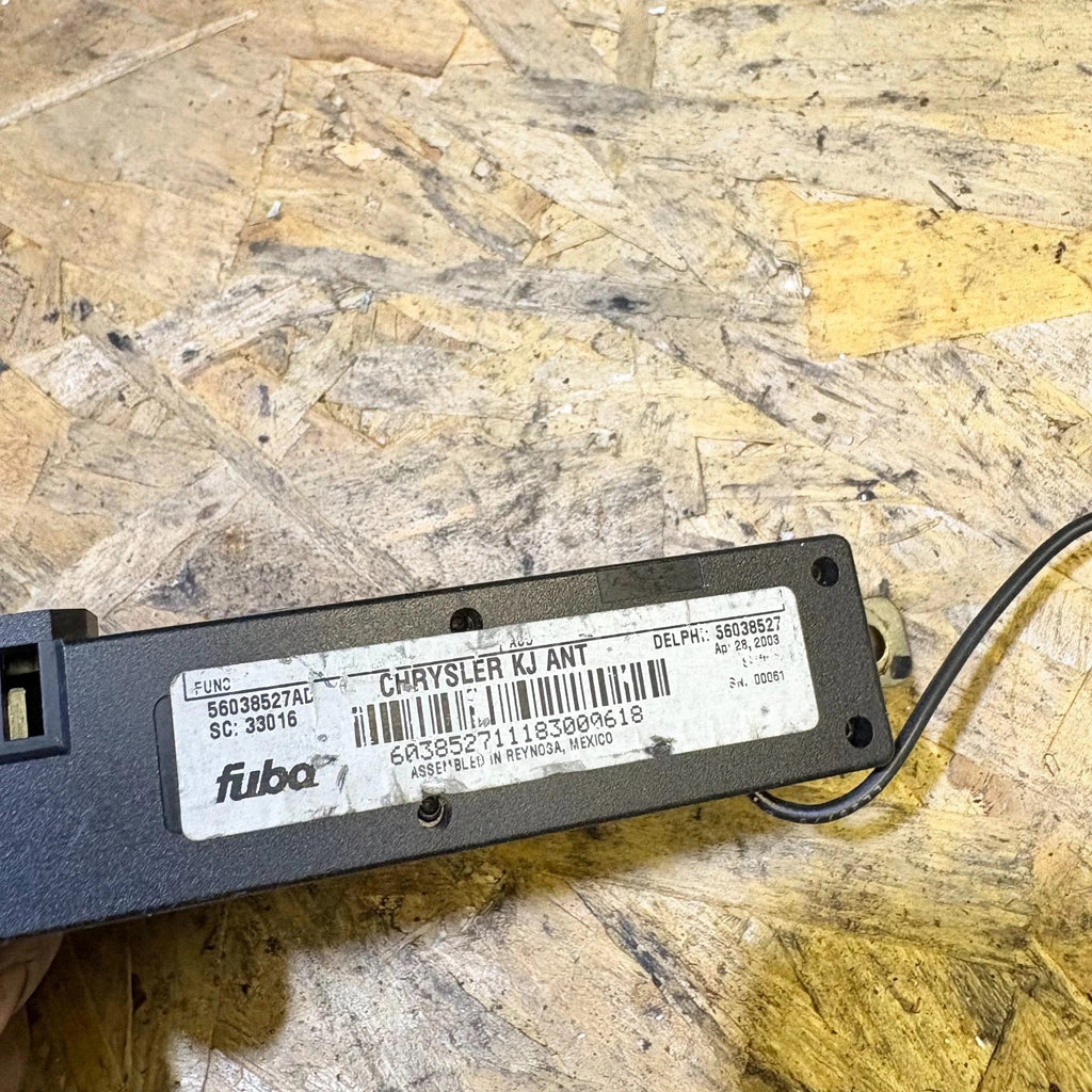 JEEP CHEROKEE KJ Antenna Amplifier 56038527AD