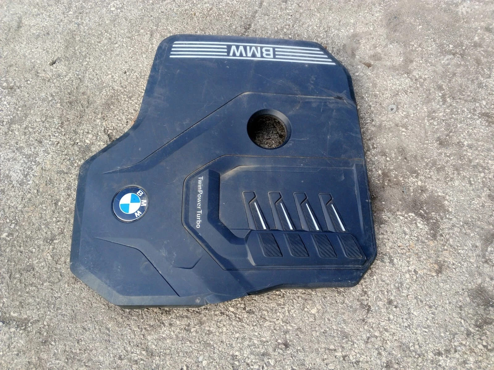 BMW 5 SERIES G30 G20 G21 B48 PETROL TWIN POWER TURBO ENGINE COVER 11148676203