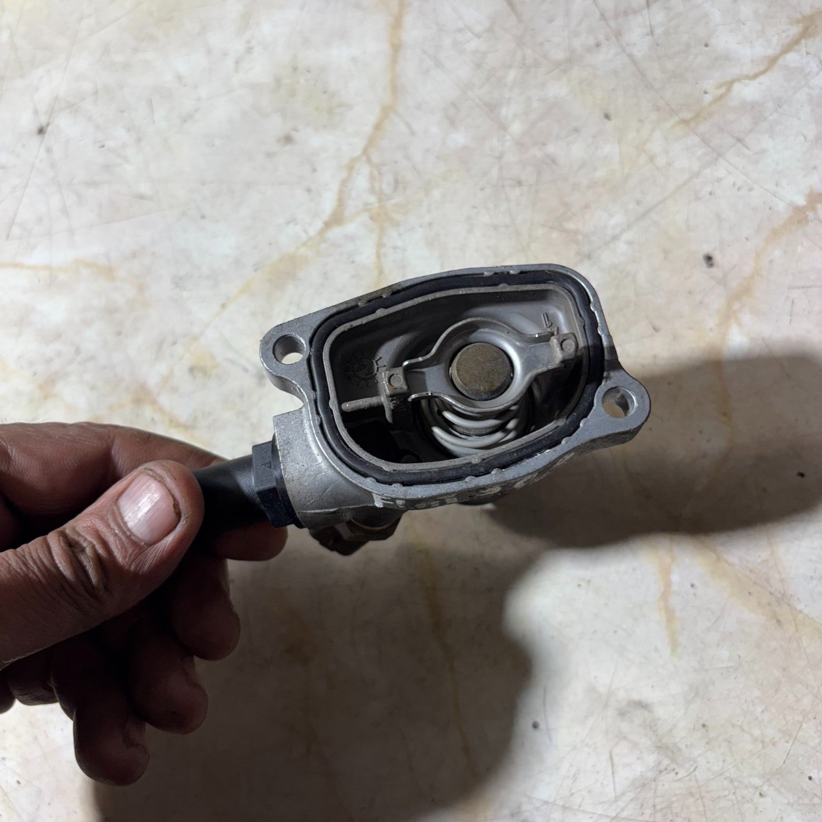 Fiat 500 2013 Thermostat & Housing