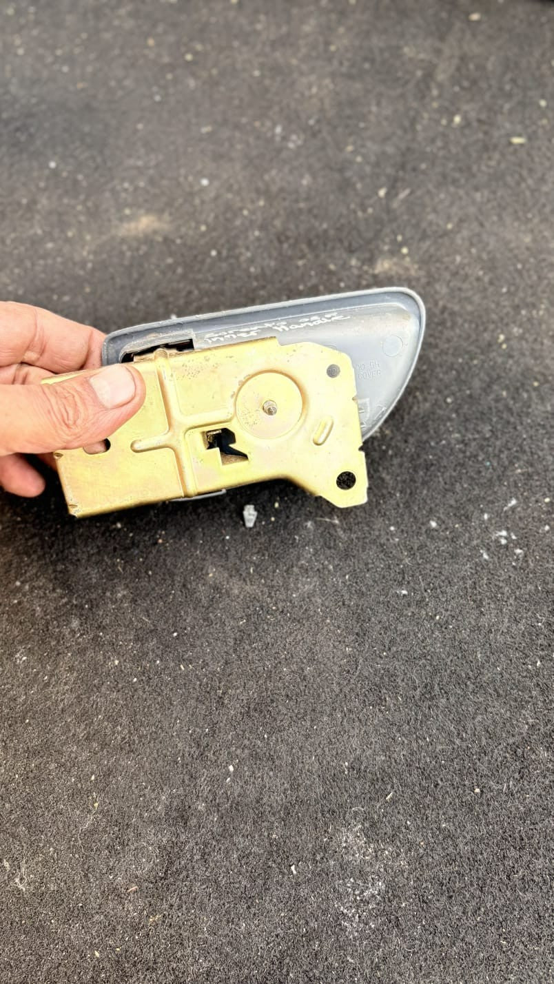 Kia Sorento rear drivers side back door interior handle