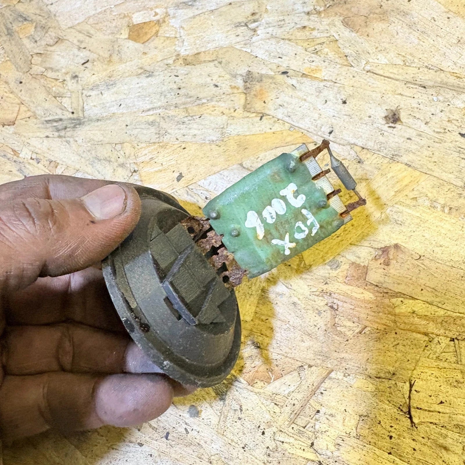 VW Fox 2005-2011 Heater Blower Motor Fan Resistor