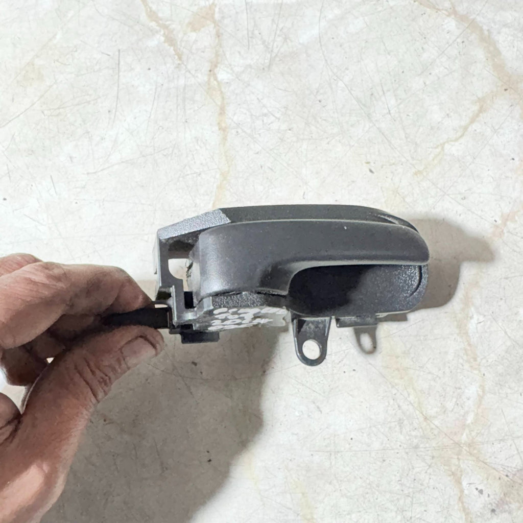 Interior Door Handle Right Driver Front For PEUGEOT 107 2014