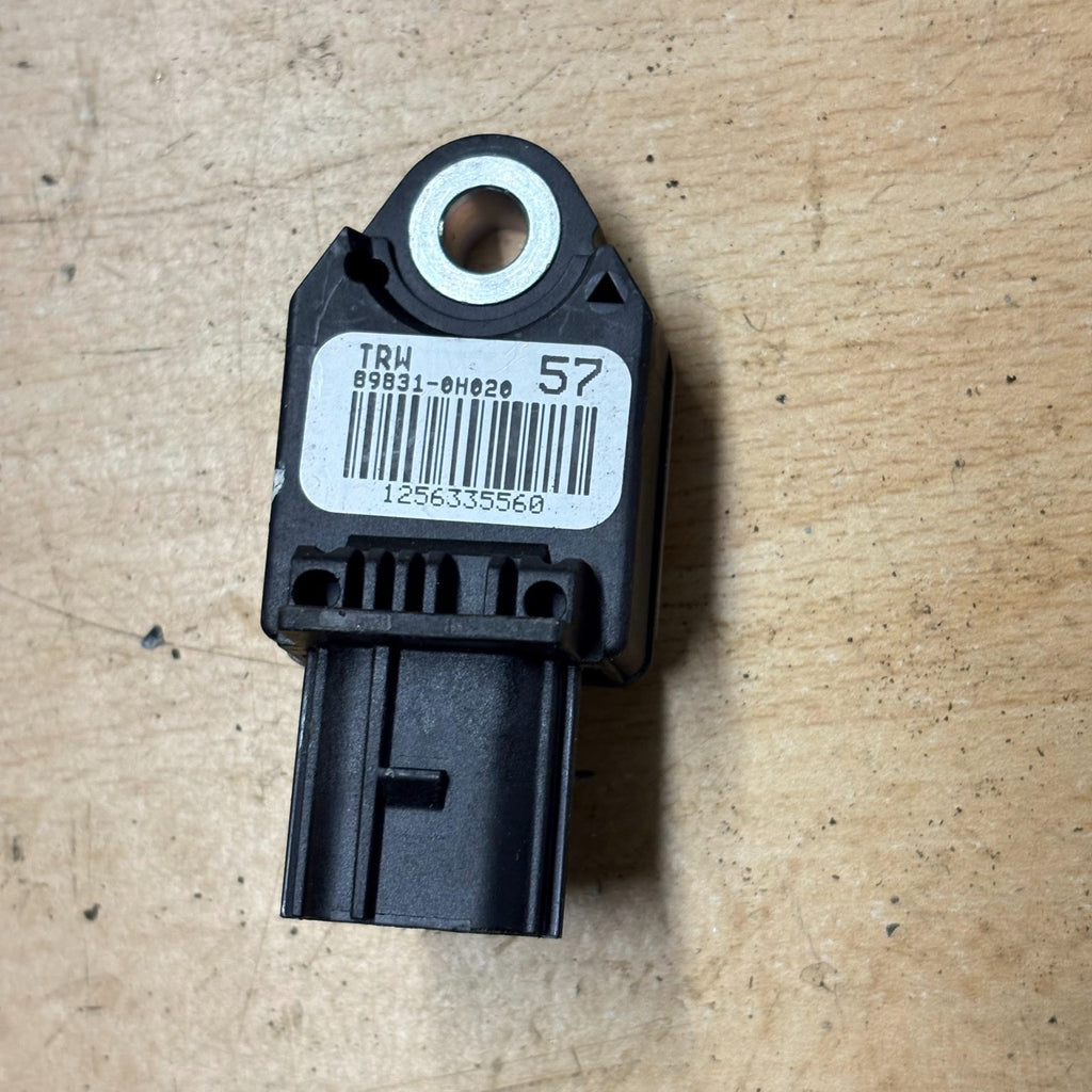 TOYOTA Aygo 2014-2018 Airbag Crash Impact Sensor Module OSF 89831-0H020