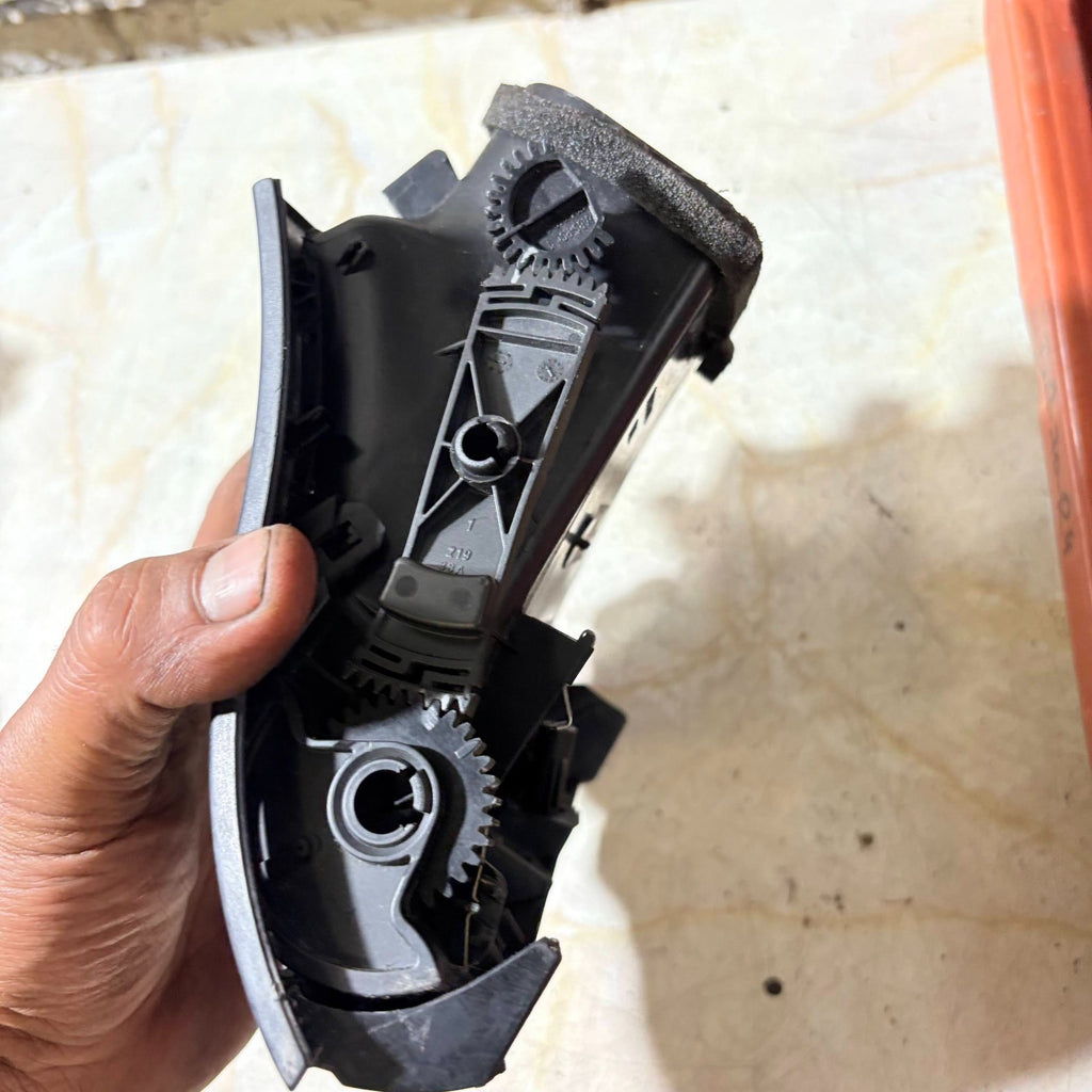 ORIGINAL LEFT AIR NOZZLE BMW E70 2007-2013 144821 10