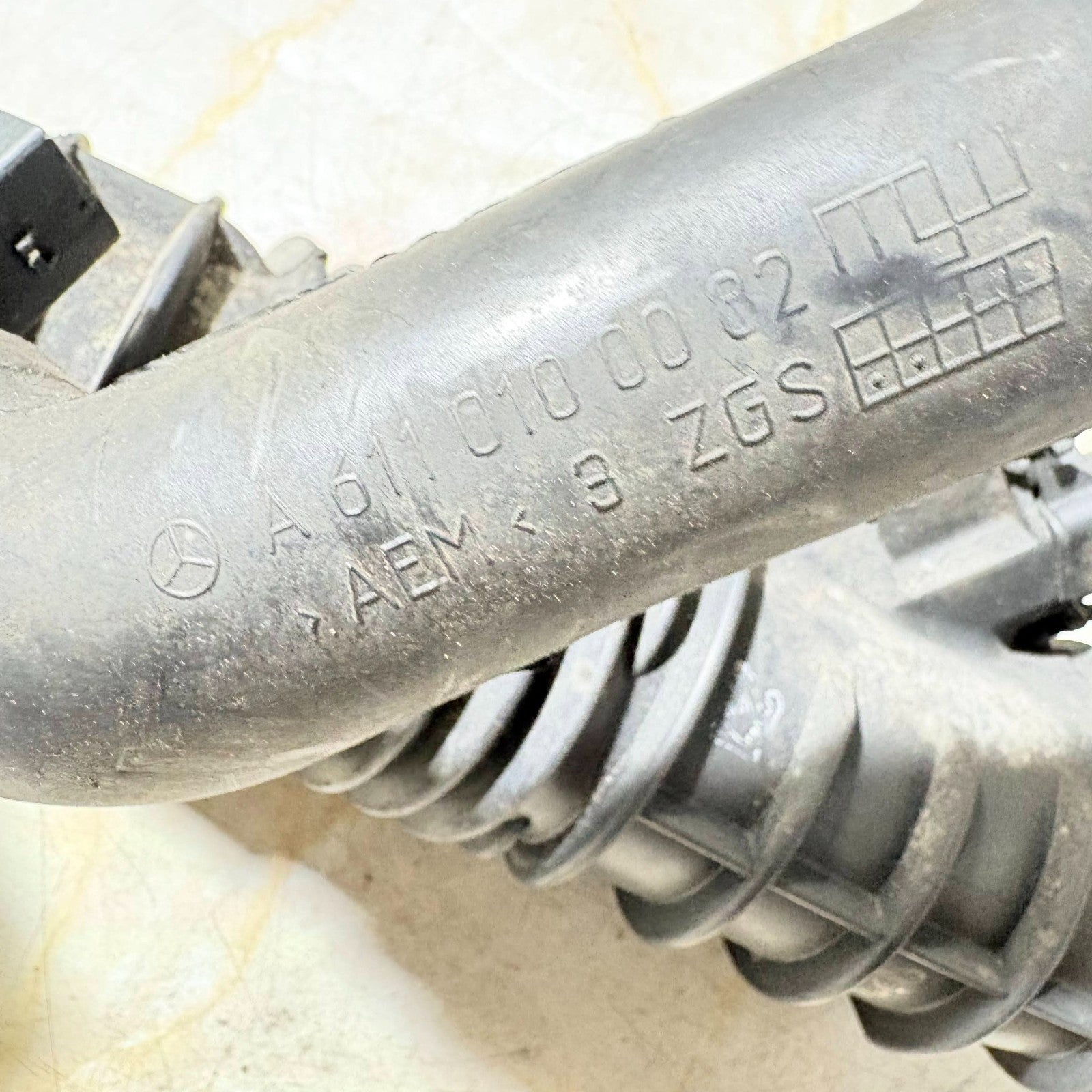 Mercedes-Benz Vito 3 2014-2019 W447 Air Intake Hose A6395281182
