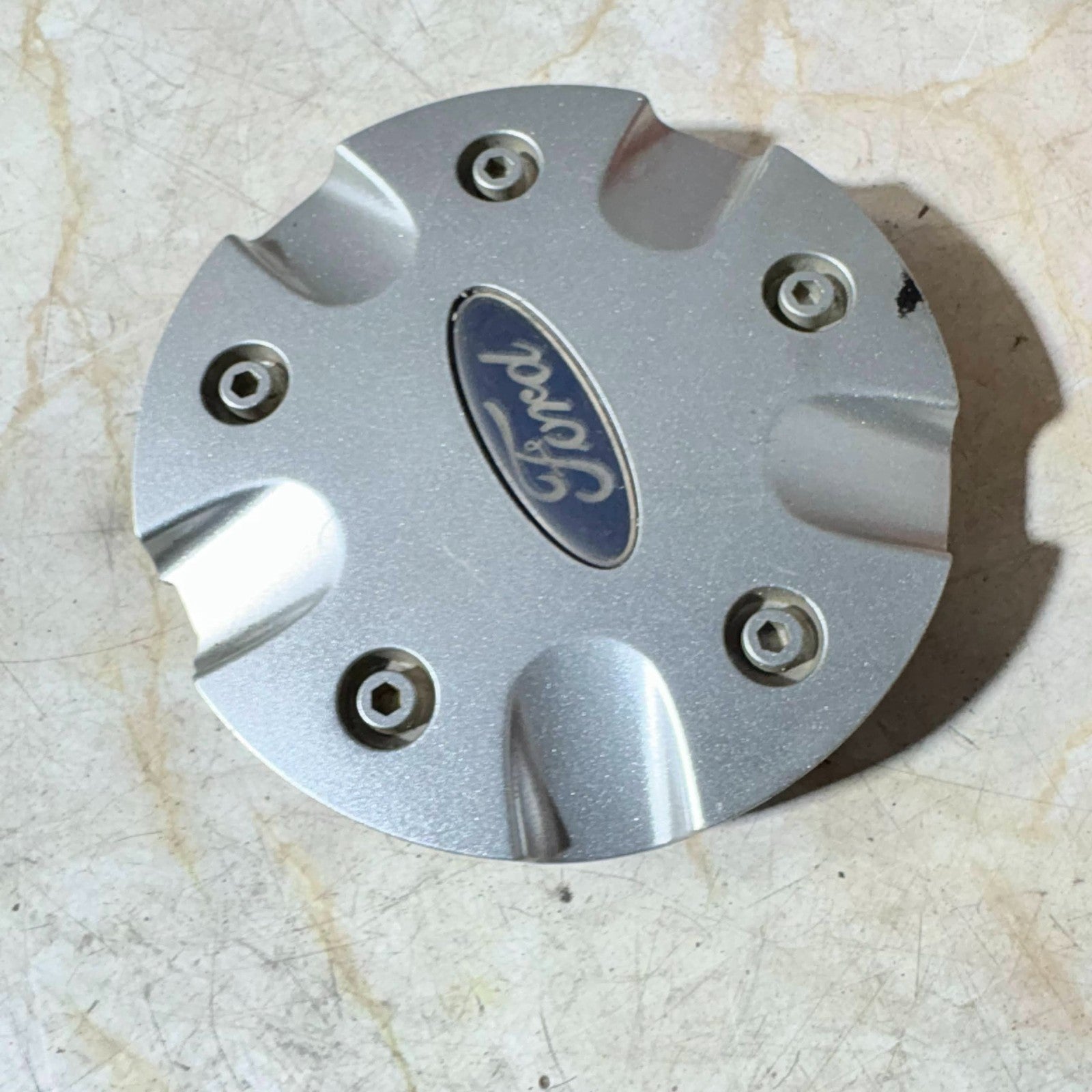 Ford Focus Mk1 Fiesta Mk4 Mk5 Puma Alloy Wheel Centre Hub Cap 98AB1130CB 95-04