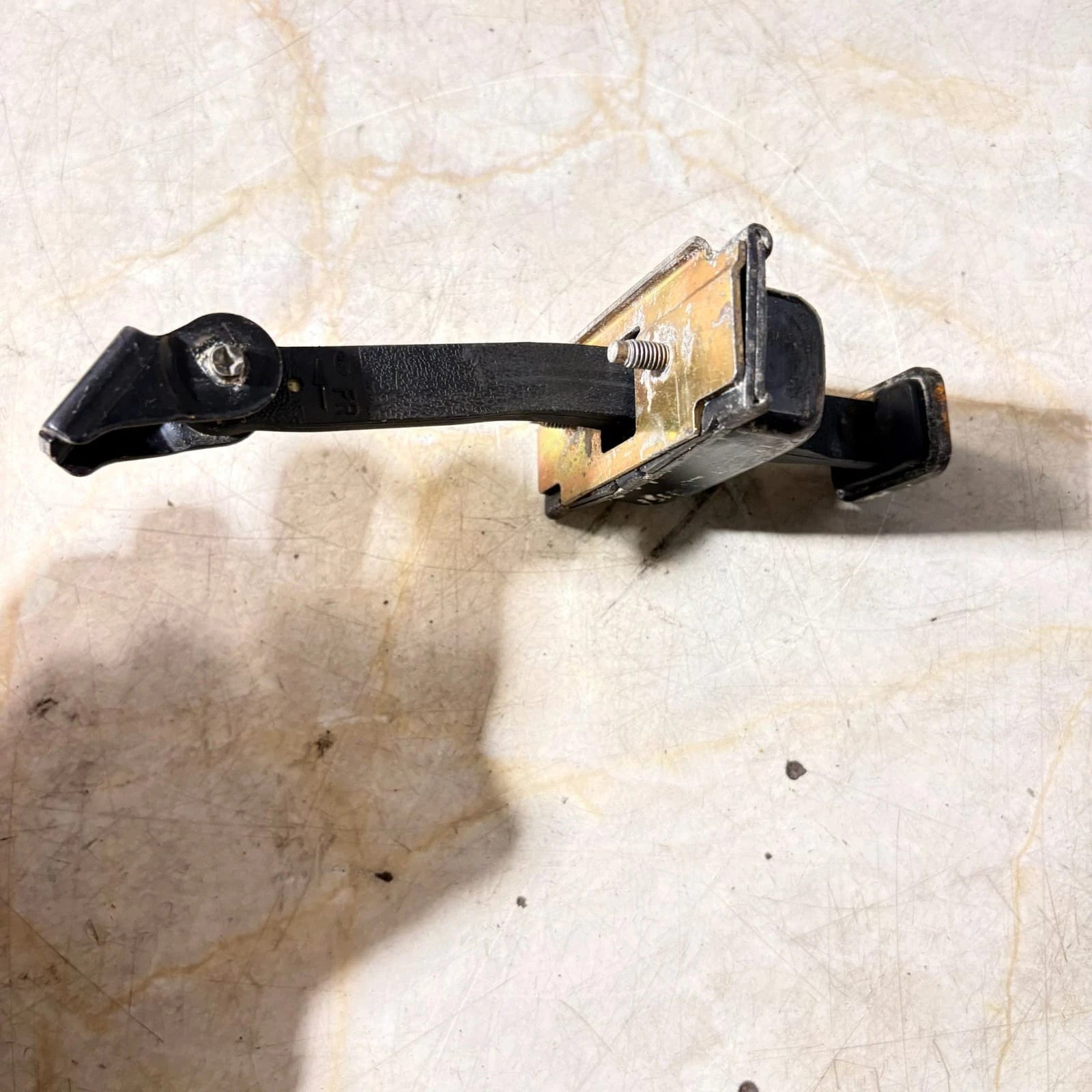 Mercedes ML320 W163 1998-2005 Front Right Door Check Strap A1637200116