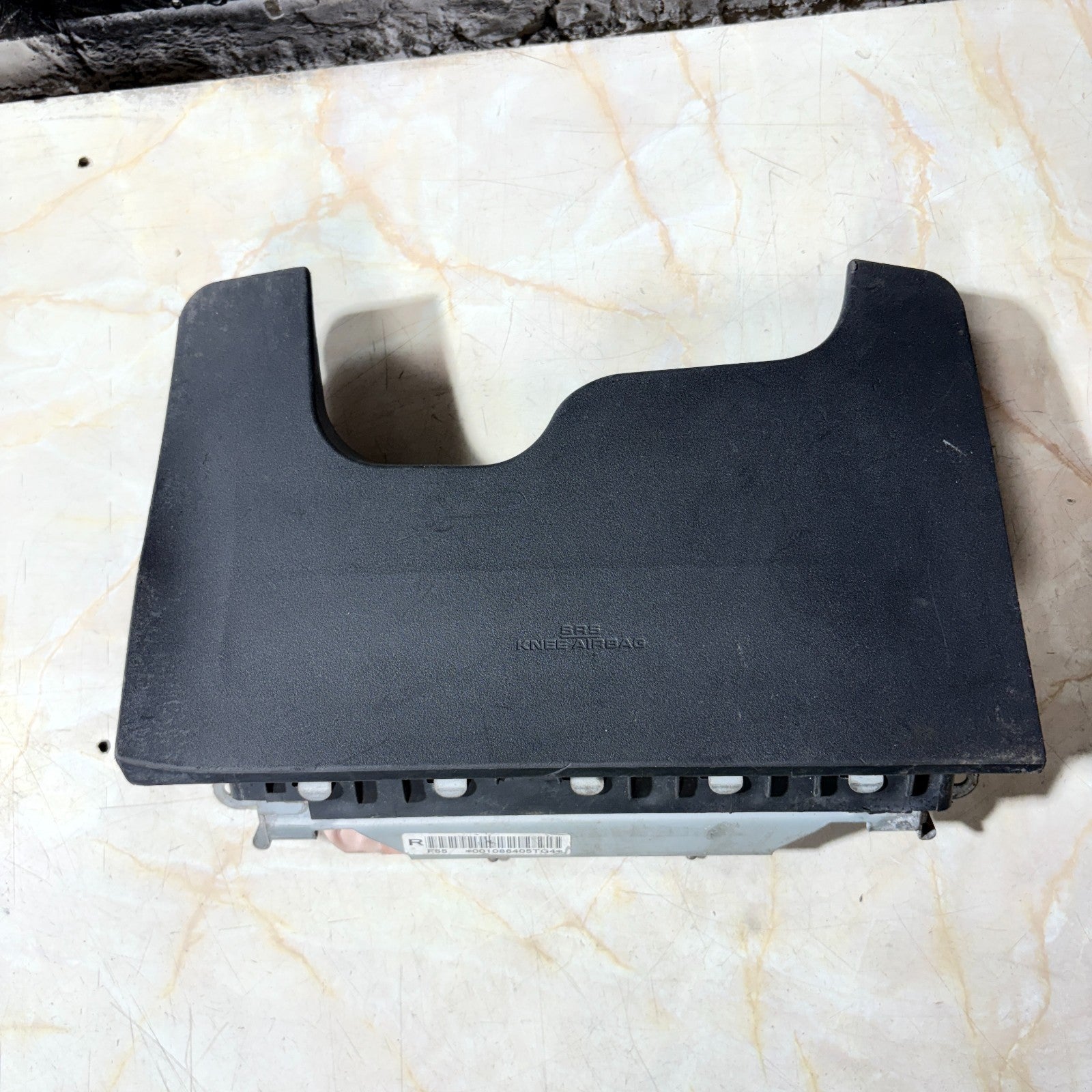 TOYOTA YARIS MK2 P9 2005-2011 DRIVER LOWER STEERING COLUMN KNEE SRS MODULE