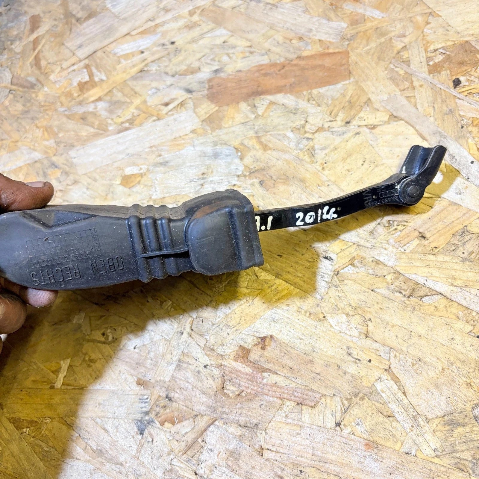 Audi A1 8X 2010-2018 NSF Front Left Door Check Strap Door Stay 8X3837249C