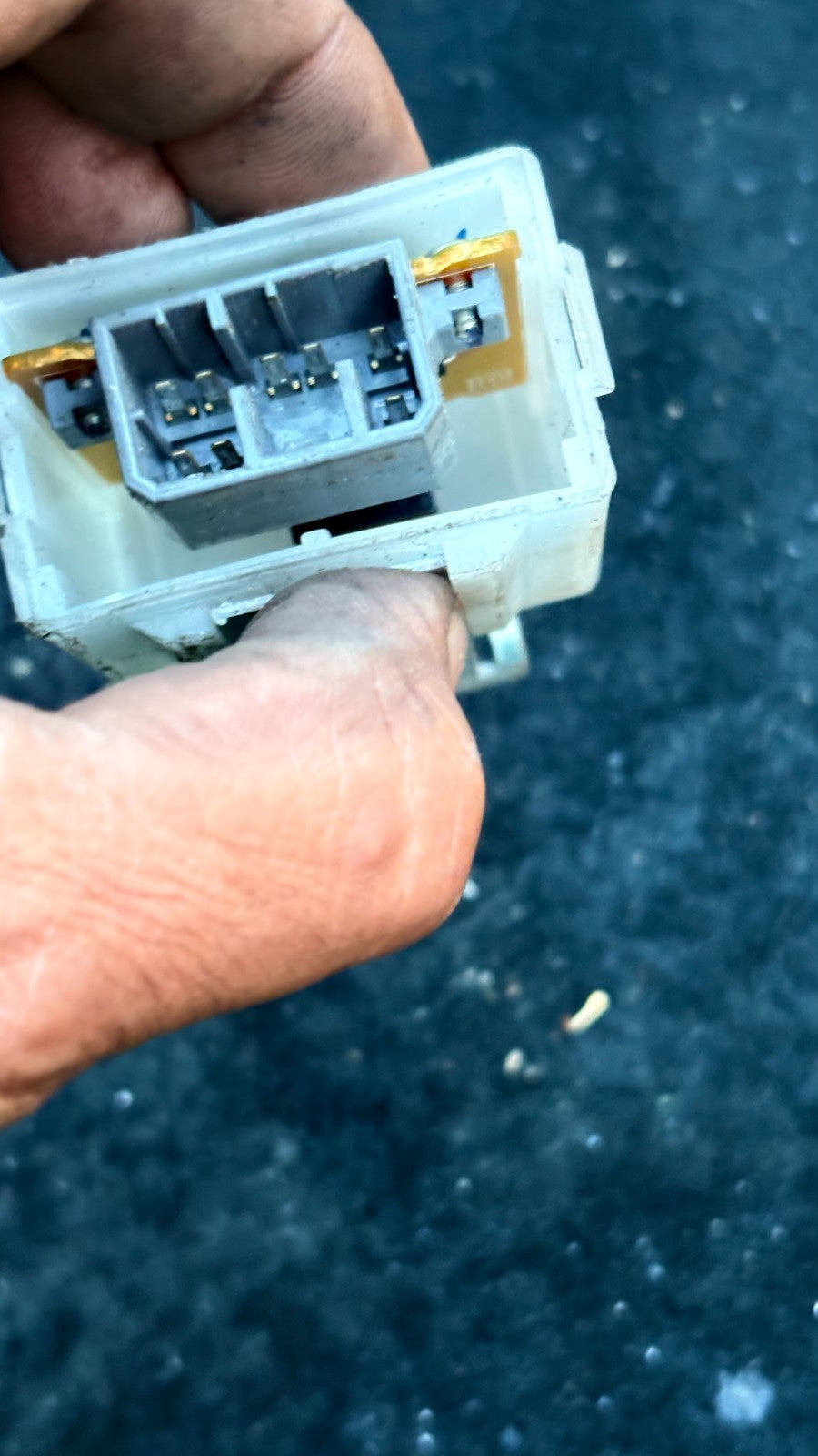 MERCEDES BENZ PARKING CONTROL MODULE