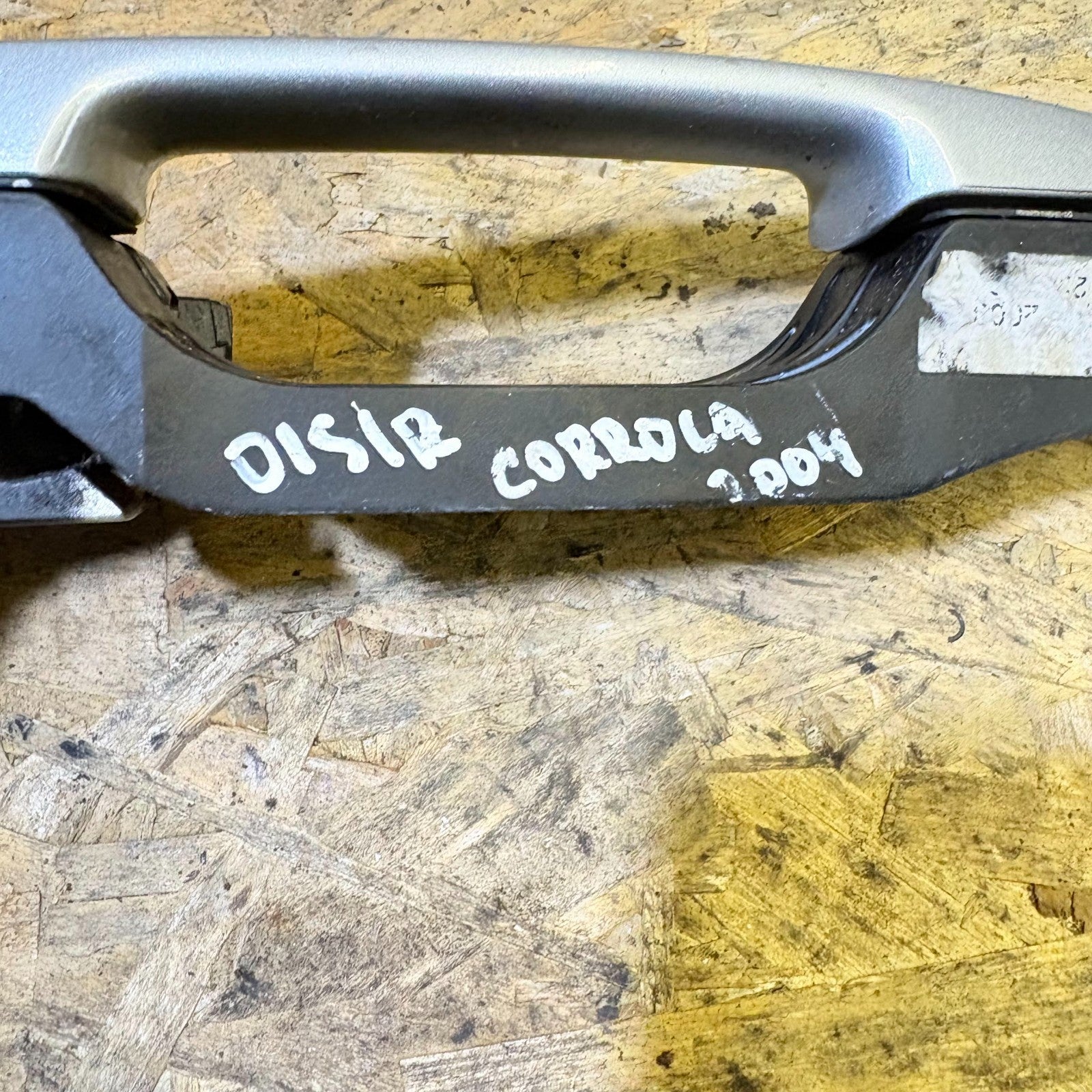 TOYOTA COROLLA DOOR HANDLE EXTERIOR REAR DRIVER SIDE 242304 2004-2009