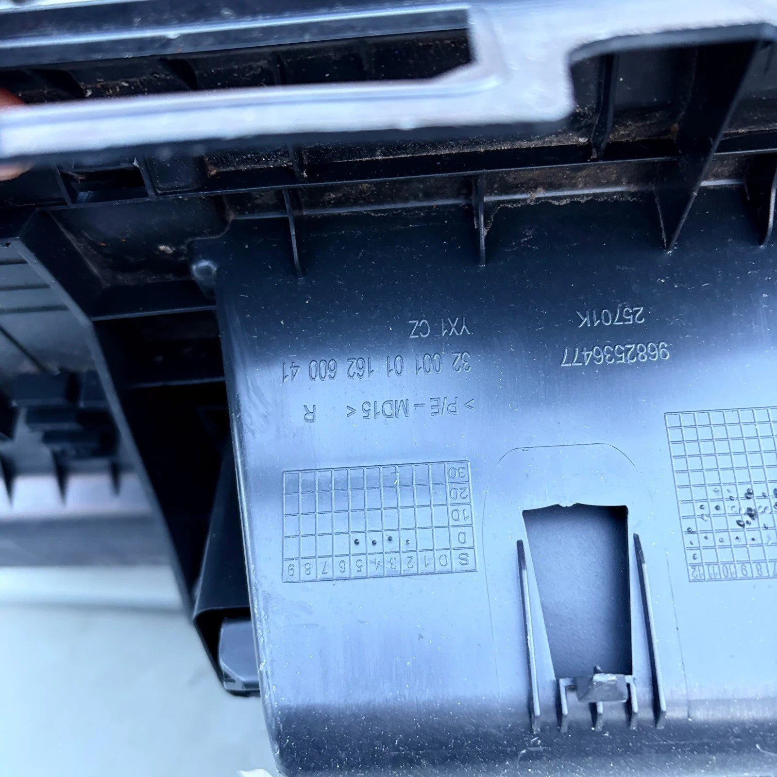 Citroen C3 Picasso 2011-2017 Dashboard Glove Box Compartment 9682536477