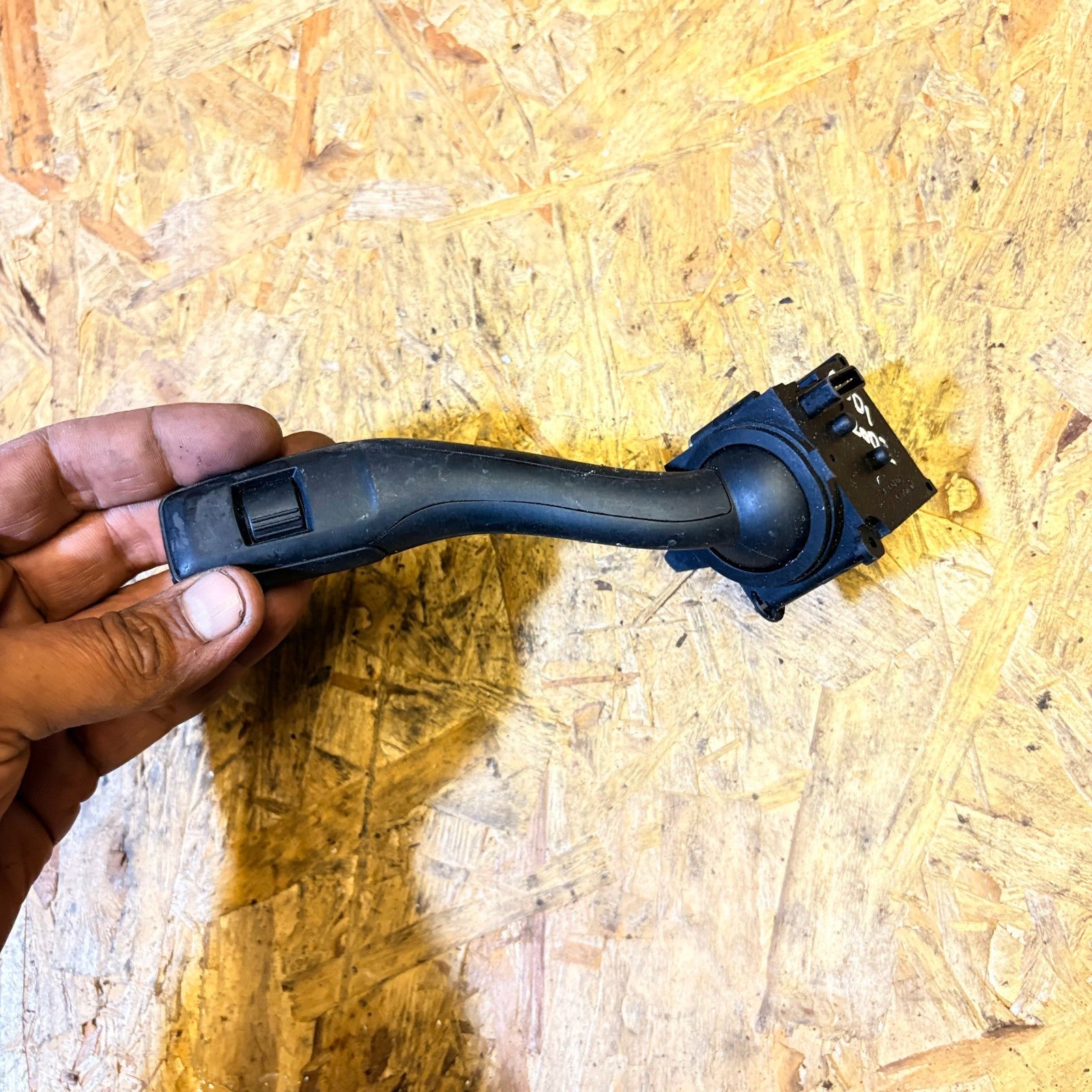 Audi A4/S4 B6 2001-2005 Cabrio 2003-2006 Wiper Stalk 8E0953503 8E0 953 503