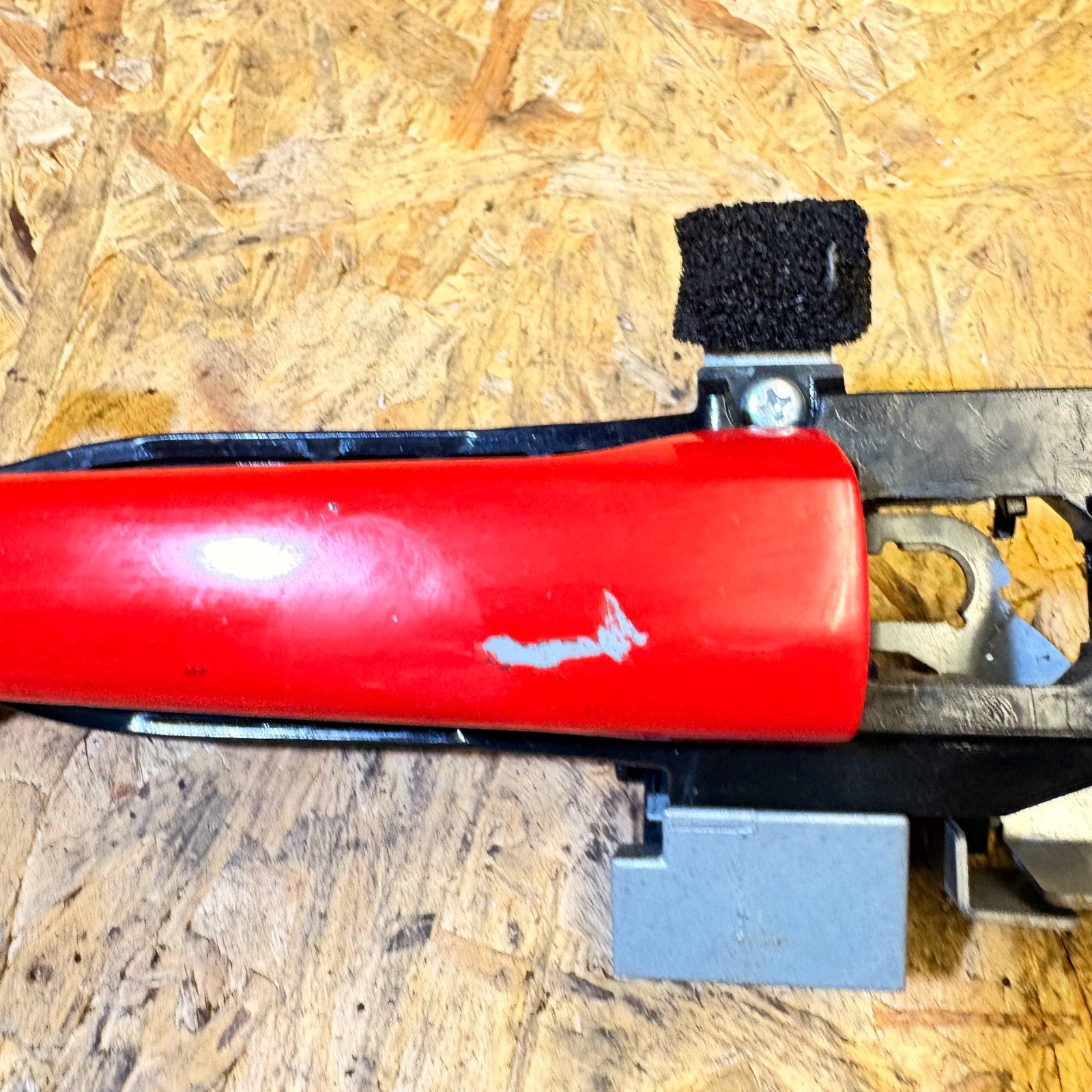 MAZDA 2 EXTERIOR DOOR HANDLE DRIVERS FRONT RIGHT SIDE 2007-2014
